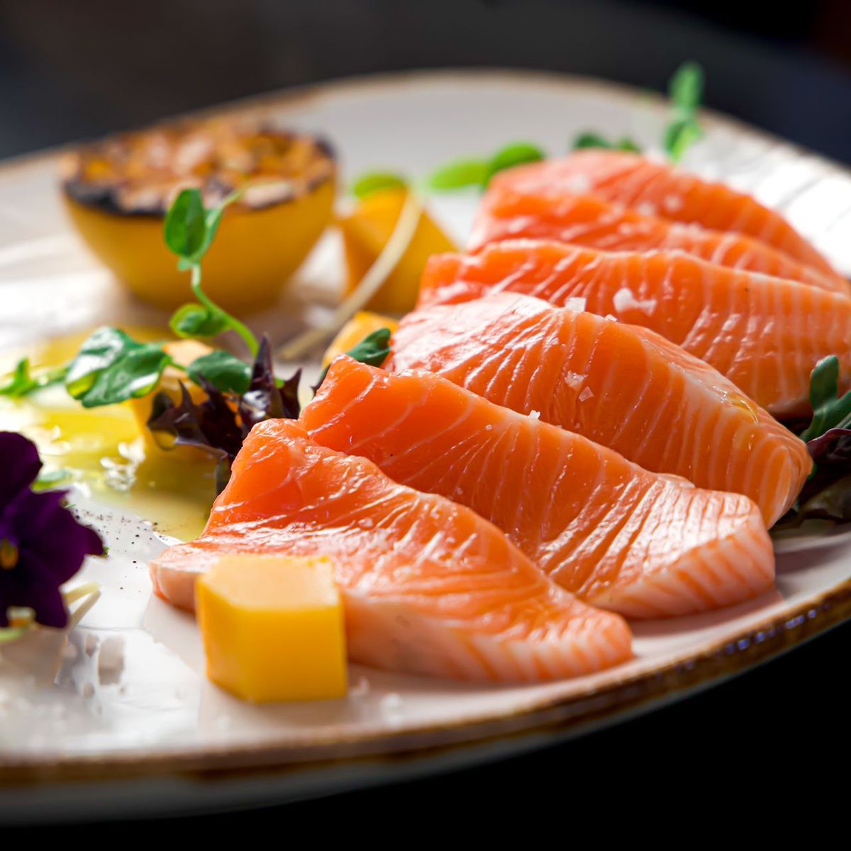 Sashimi moriawase platter